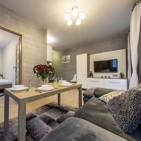 Apart Otel Izerskie - Ul. Cicha 13d-e 3*