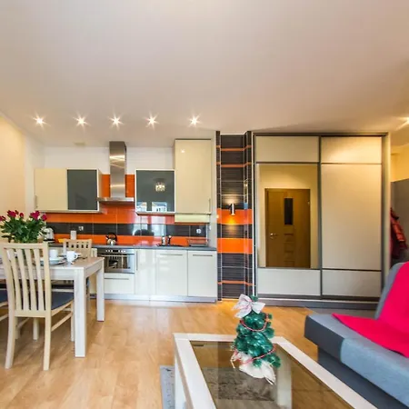 Izerskie - Ul. Cicha 13d-e 3*