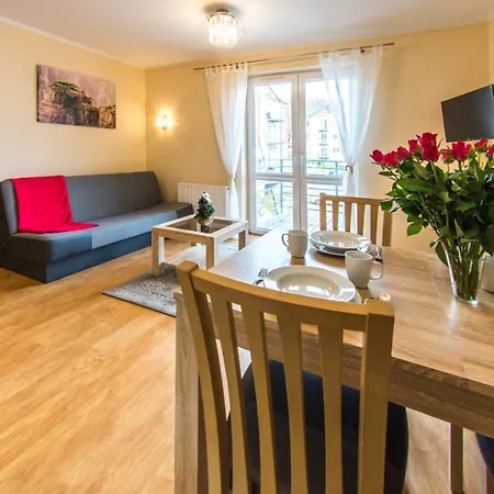 Izerskie - Ul. Cicha 13d-e 3*