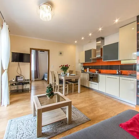 Izerskie - Ul. Cicha 13d-e Apart Otel Świeradów-Zdrój