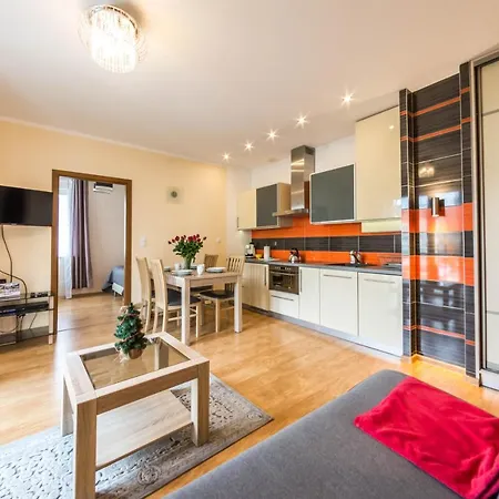 Apart Otel Izerskie - Ul. Cicha 13d-e Świeradów-Zdrój