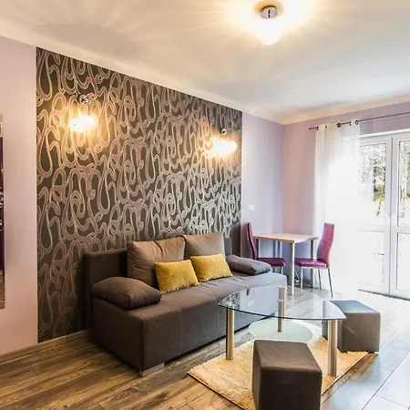 아파트호텔 Izerskie - Ul. Cicha 13d-e Świeradów-Zdrój