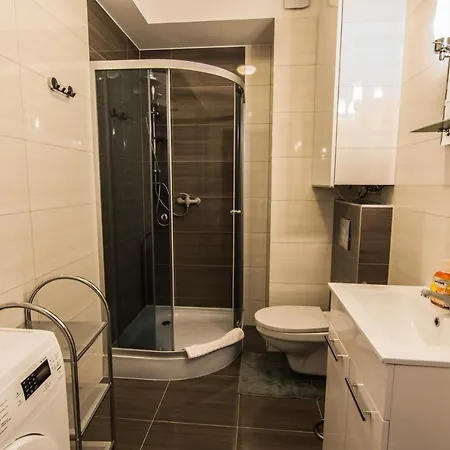 Apart Otel Izerskie - Ul. Cicha 13d-e Świeradów-Zdrój