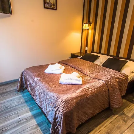 Izerskie - Ul. Cicha 13d-e Apart Otel