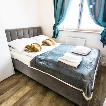 Apart Otel Izerskie - Ul. Cicha 13d-e Świeradów-Zdrój