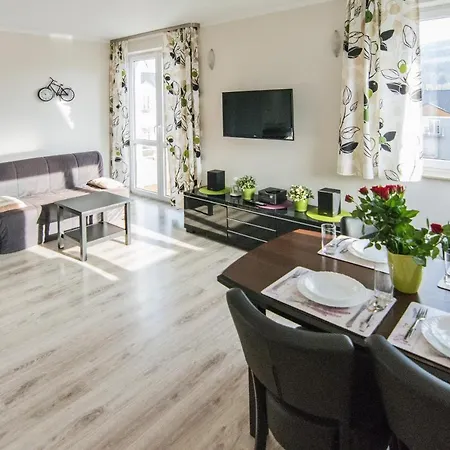 아파트호텔 Izerskie - Ul. Cicha 13d-e Świeradów-Zdrój