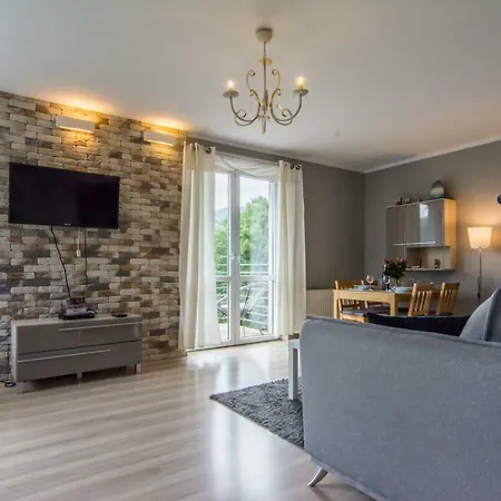 아파트호텔 Izerskie - Ul. Cicha 13d-e