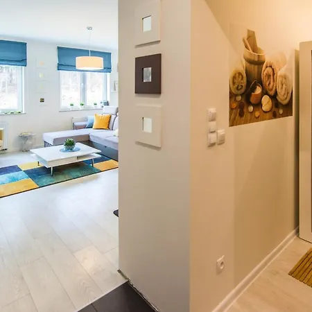 Apart Otel Izerskie - Ul. Cicha 13d-e