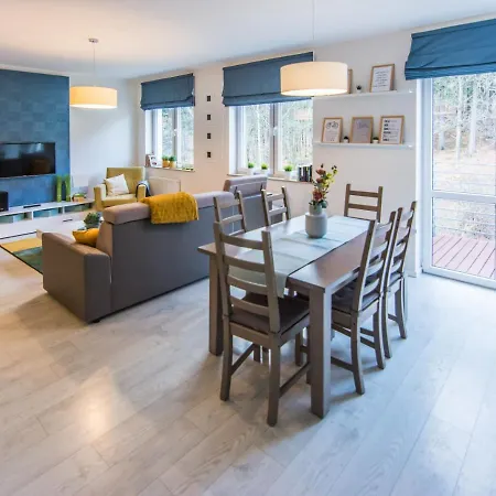 Apart Otel Izerskie - Ul. Cicha 13d-e Świeradów-Zdrój