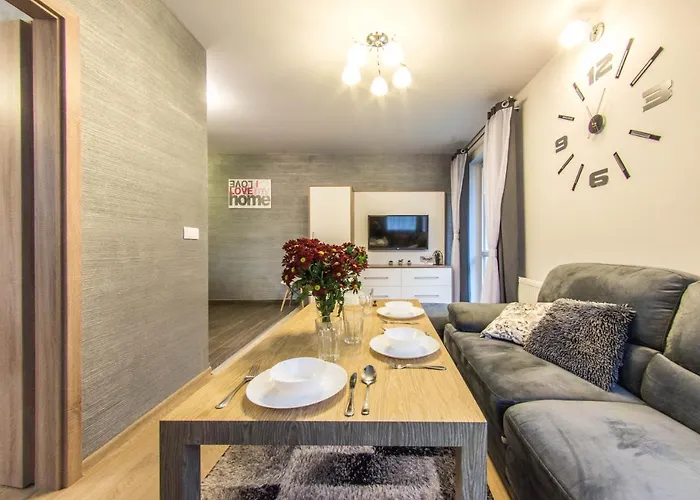 Izerskie - Ul. Cicha 13d-e 3*