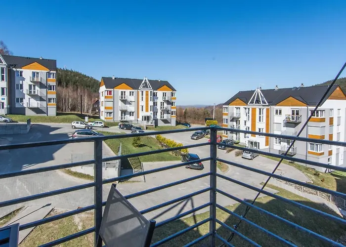 Aparthotel Izerskie - Ul. Cicha 13d-e 3*