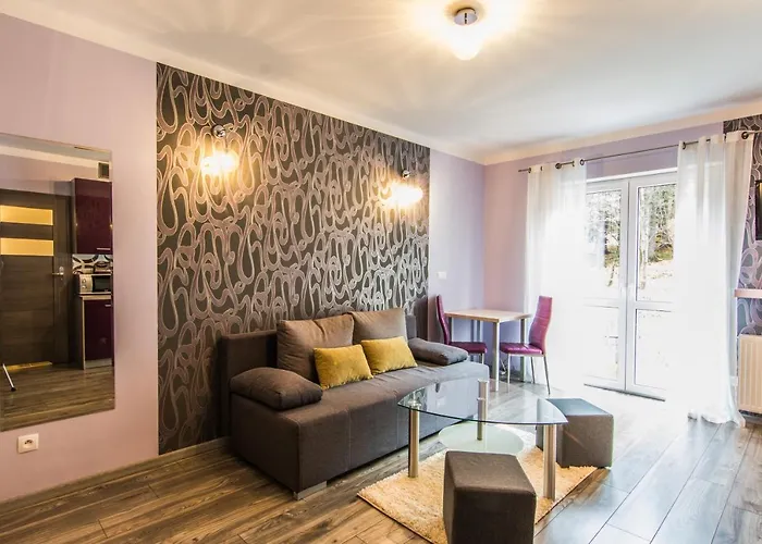 Apart Otel Izerskie - Ul. Cicha 13d-e Świeradów-Zdrój